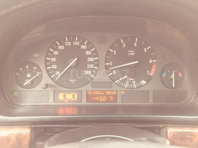 BMW 525 1998, 398,000 km - 0.3 л - Bakı