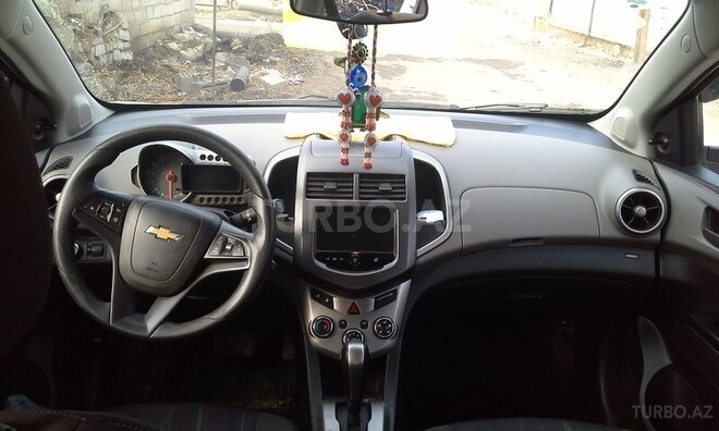 Kia Rio 2014, 700 km - 0.4 l - Naxçıvan