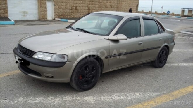 Opel Vectra 1996, 286,000 km - 2.0 l - Sumqayıt