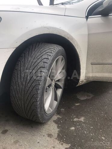 Volkswagen Passat CC 2010, 131,000 km - 1.8 l - Göyçay