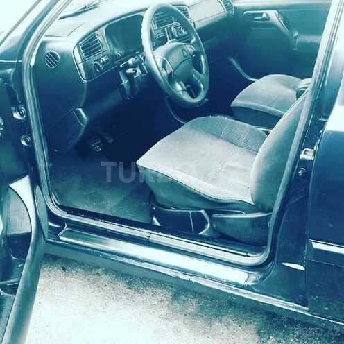 Volkswagen Golf 1997, 300,000 km - 2.0 l - Bakı