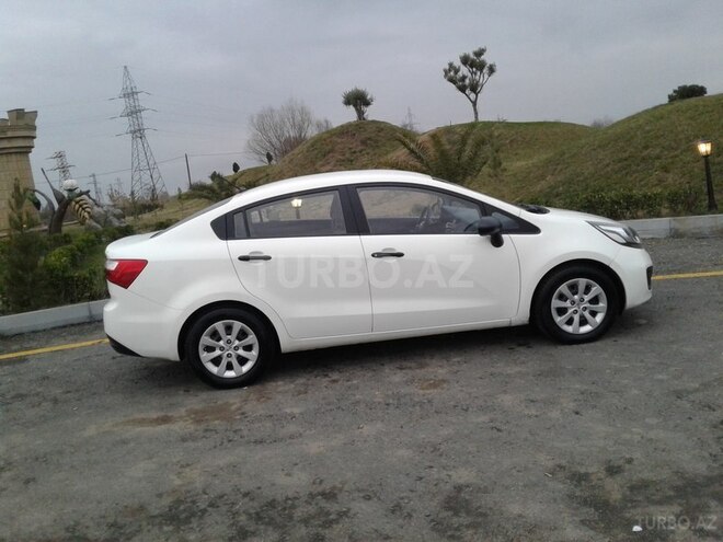 Kia Rio 2012, 19,000 km - 0.1 l - Salyan
