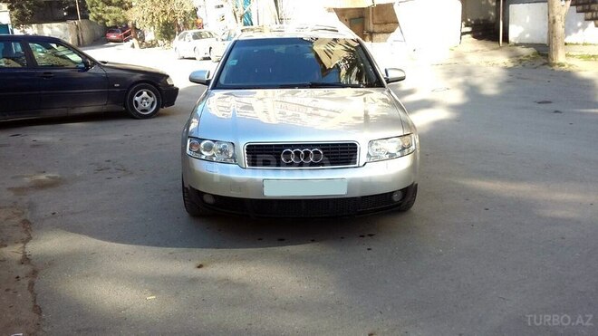 Audi A4 2002, 232,000 km - 1.8 l - Bakı