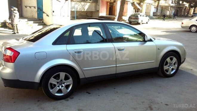 Audi A4 2002, 232,000 km - 1.8 l - Bakı