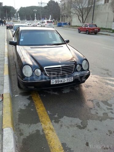 Mercedes E 240 2000, 2,220,000 km - 2.4 l - Bakı