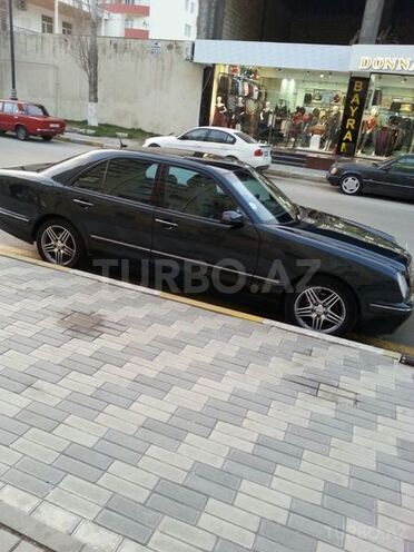 Mercedes E 240 2000, 2,220,000 km - 2.4 l - Bakı