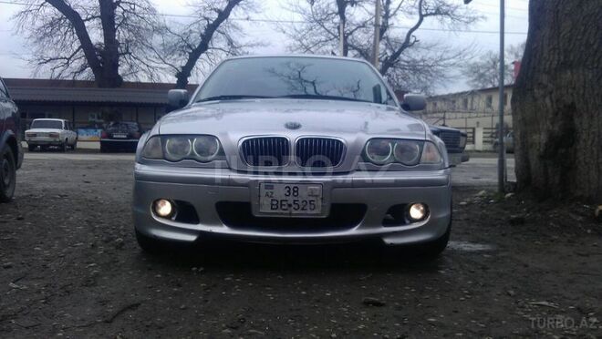 BMW 323 1998, 353,202 km - 2.5 l - Qusar