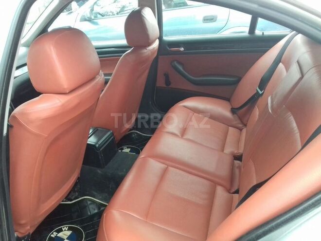 BMW 323 1998, 353,202 km - 2.5 l - Qusar
