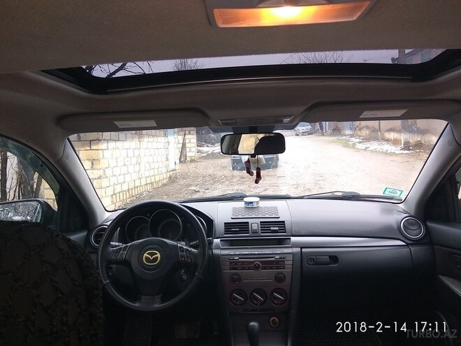 Mazda 3 2006, 160,000 km - 2.3 l - Qusar