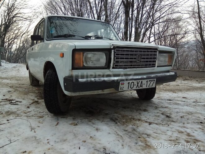 LADA (VAZ) 2107 2005, 37,000 km - 1.6 l - Quba