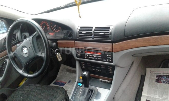 BMW 525 1996, 280,000 km - 2.5 л - Mingəçevir