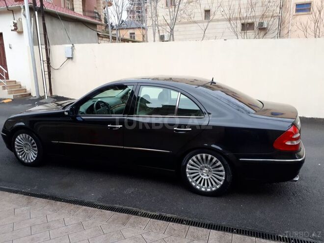 Mercedes E 240 2002, 279,000 km - 2.4 l - Bakı