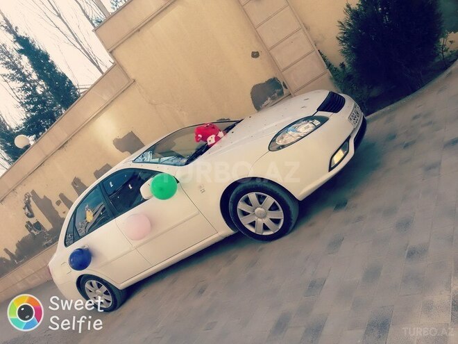 Daewoo Gentra 2014, 215,000 km - 1.5 l - Bakı