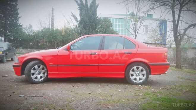 BMW 318 1998, 16,000 km - 0.2 л - Lənkəran