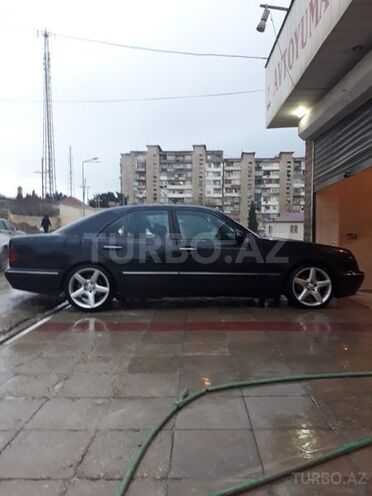Mercedes E 320 2000, 387,250 km - 3.2 л - Bakı