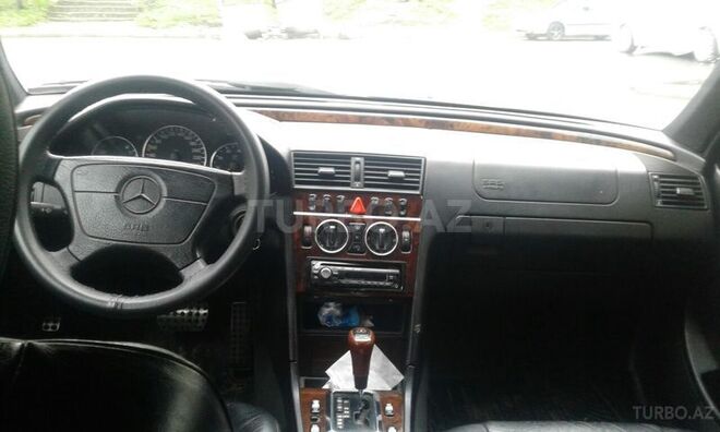 Mercedes C 240 1997, 214,000 km - 2.4 l - Bakı
