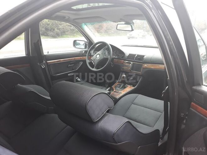 BMW 528 2000, 298,750 km - 2.8 l - Bakı