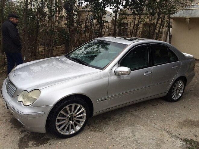 Mercedes C 240 2000, 350,000 km - 2.6 л - Bakı