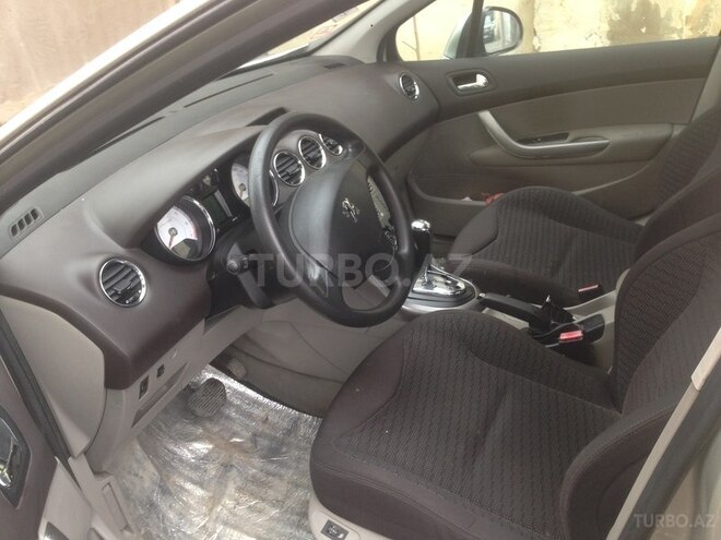 Peugeot 308 2008, 73,000 km - 1.6 l - Bakı