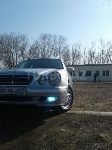 Mercedes E 220 2000, 366,019 km - 2.2 l - Tərtər