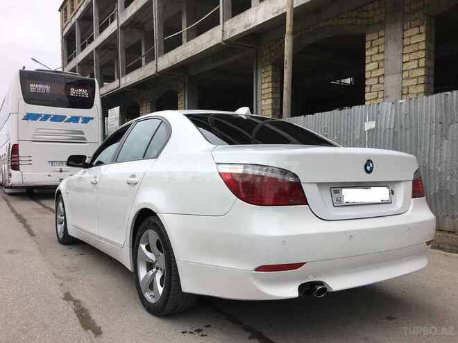BMW 520 2004, 215,000 km - 2.2 l - Bakı