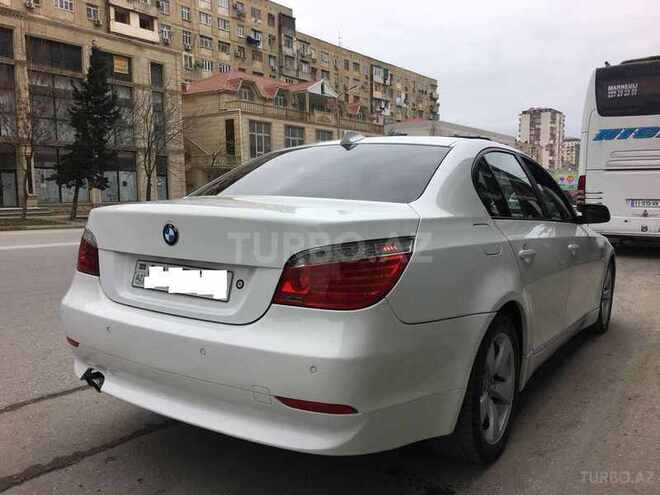 BMW 520 2004, 215,000 km - 2.2 l - Bakı