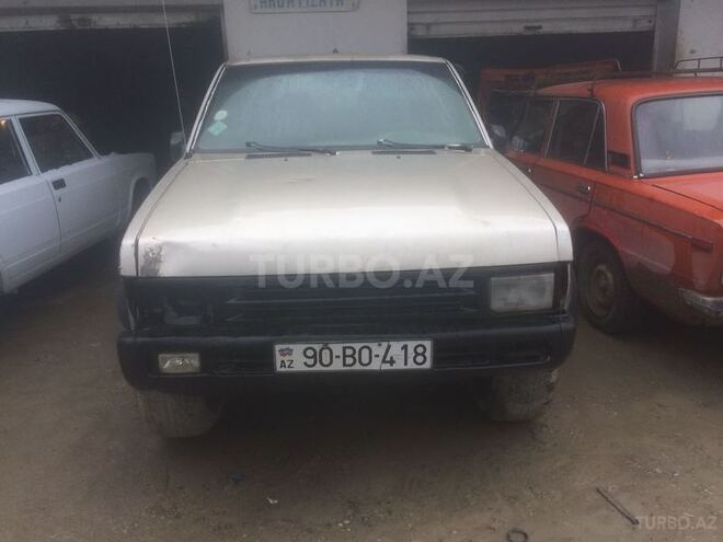 Nissan Pathfinder 1995, 426,530 km - 3.0 л - Şamaxı
