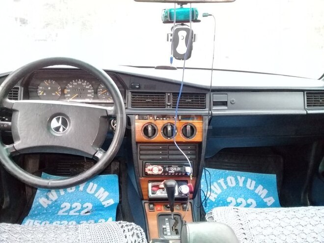 Mercedes 190 1991, 288,356 km - 2.3 l - Bakı