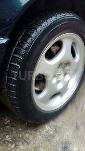 Mercedes E 250 1993, 315,000 km - 2.5 л - Bakı