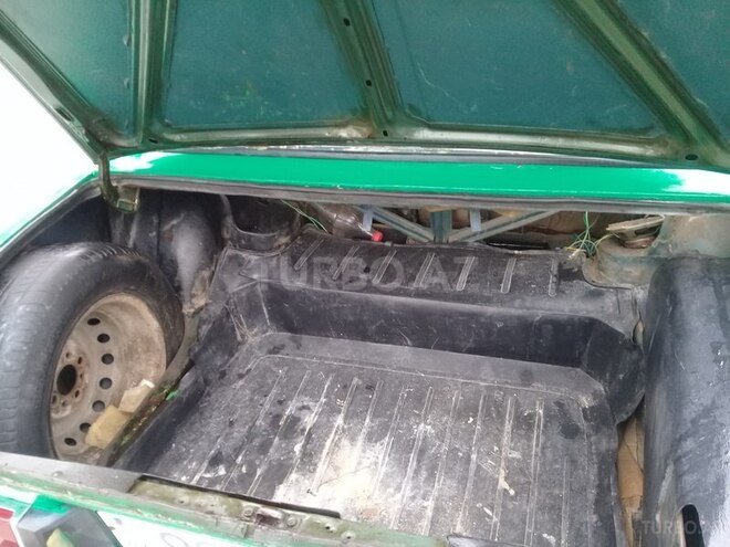 LADA (VAZ) 2106 1979, 260,000 km - 1.3 l - Bakı