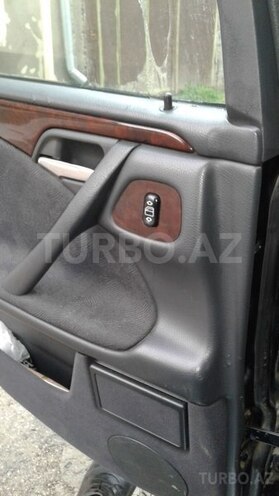 Mercedes E 220 2000, 250,214 km - 2.2 л - Bakı