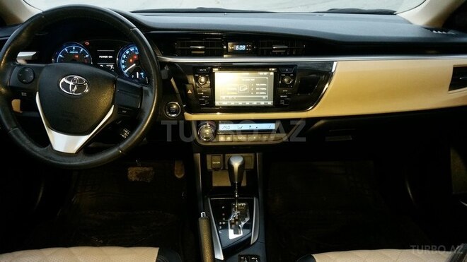 Toyota Corolla 2014, 57,300 km - 2.0 л - Bakı
