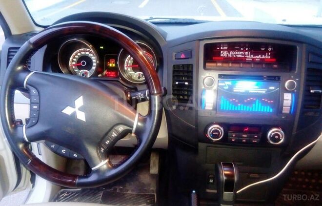 Mitsubishi Pajero 2016, 56,500 km - 3.8 l - Bakı