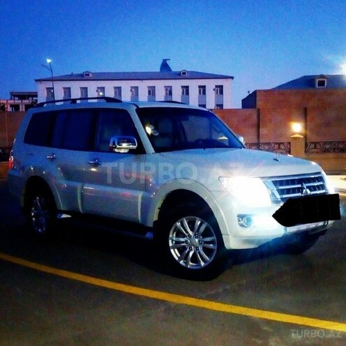Mitsubishi Pajero 2016, 56,500 km - 3.8 l - Bakı