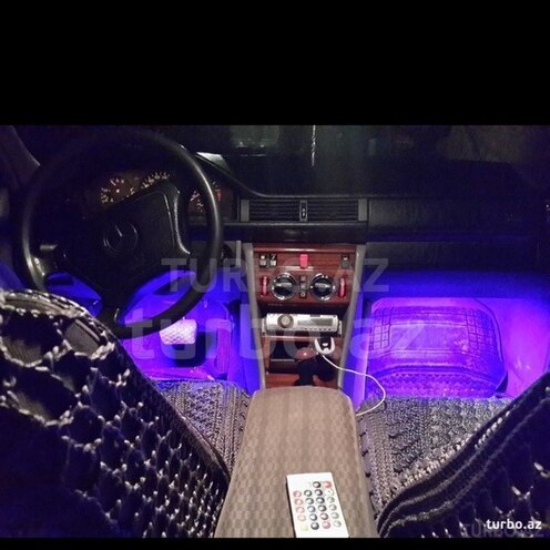 Mercedes E 200 1994, 250,000 km - 2.0 l - Şəmkir