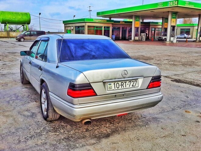 Mercedes E 200 1994, 250,000 km - 2.0 l - Şəmkir