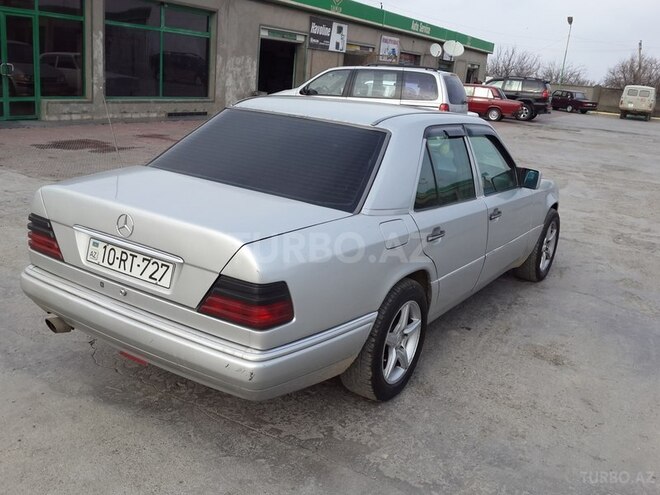 Mercedes E 200 1994, 250,000 km - 2.0 l - Şəmkir