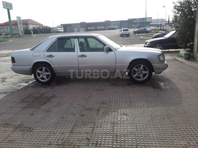 Mercedes E 200 1994, 250,000 km - 2.0 l - Şəmkir