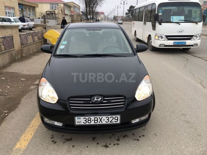 Hyundai Accent 2010, 125,000 km - 1.4 l - Qusar