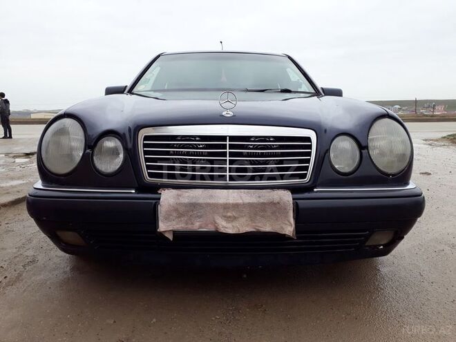 Mercedes E 220 1998, 540,000 km - 2.2 l - Bakı