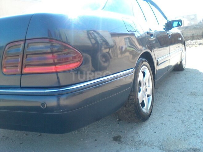 Mercedes E 220 1998, 540,000 km - 2.2 l - Bakı