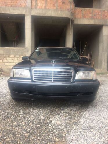 Mercedes C 220 1998, 302,000 km - 2.2 l - Bakı