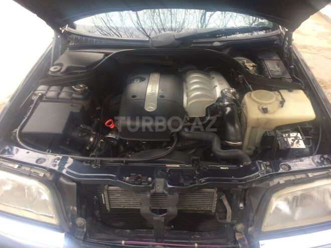 Mercedes C 220 1998, 302,000 km - 2.2 l - Bakı