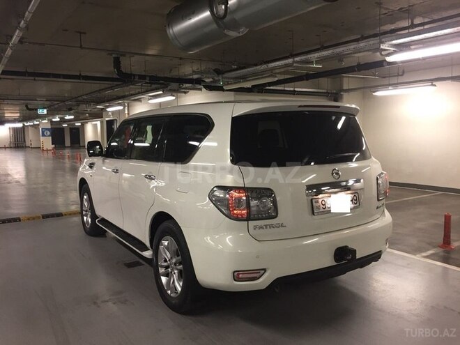 Nissan Patrol 2012, 172,000 km - 5.6 l - Bakı