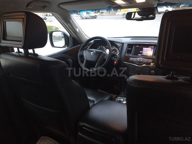 Nissan Patrol 2012, 172,000 km - 5.6 l - Bakı