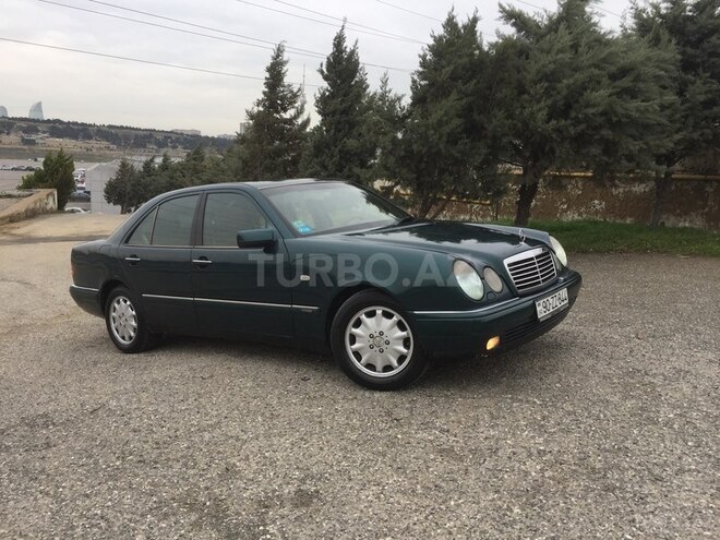 Mercedes E 280 1996, 276,554 km - 2.8 л - Bakı