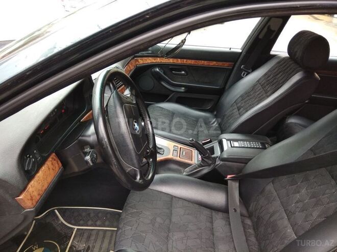BMW 523 1998, 150,000 km - 2.5 l - Bakı
