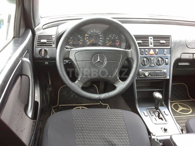 Mercedes C 200 1998, 426,000 km - 2.0 l - Bakı