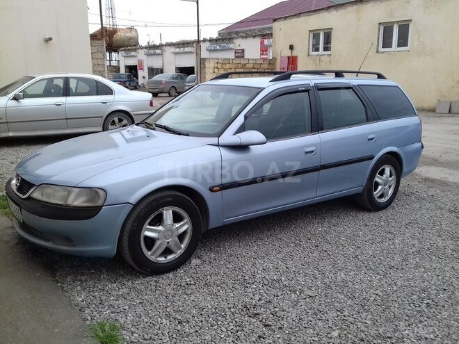 Opel Vectra 1998, 325,000 km - 1.8 l - Bakı