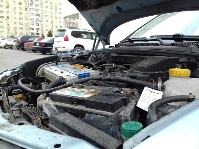 Opel Vectra 1998, 325,000 km - 1.8 l - Bakı